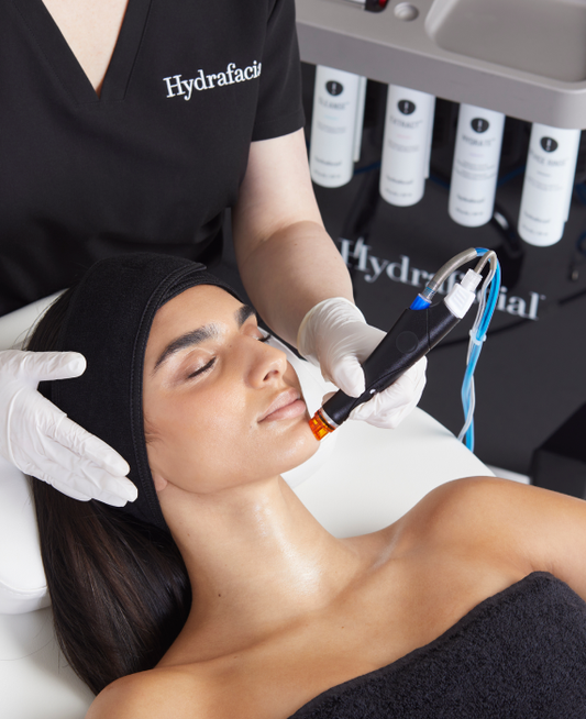 The Glass Skin Package- Hydrafacial + Vitalize Peel (Members)